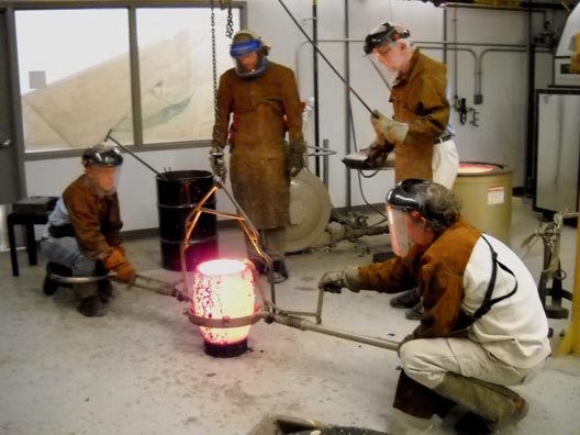Bronze Casting - Locking the Crucible